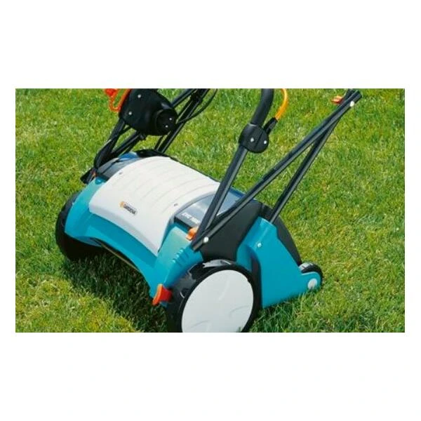 Elektrische Verticuteermachine EVC 1000 GARDENA 4 Elektrische Verticuteermachine EVC 1000 GARDENA - Afbeelding 2