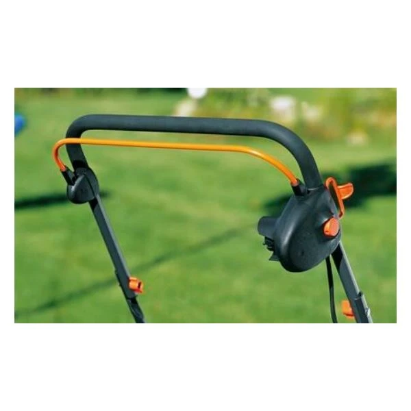 Elektrische Verticuteermachine EVC 1000 GARDENA 6 Elektrische Verticuteermachine EVC 1000 GARDENA - Afbeelding 4